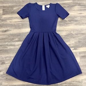 Pockets! Lularoe Amelia Dress